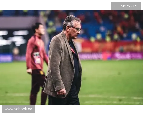 伊万拒绝谈论个人未来 表示去留问题赛后由足协决定 伊万拒绝谈论个人未来 表示去留问题赛后由足协决定