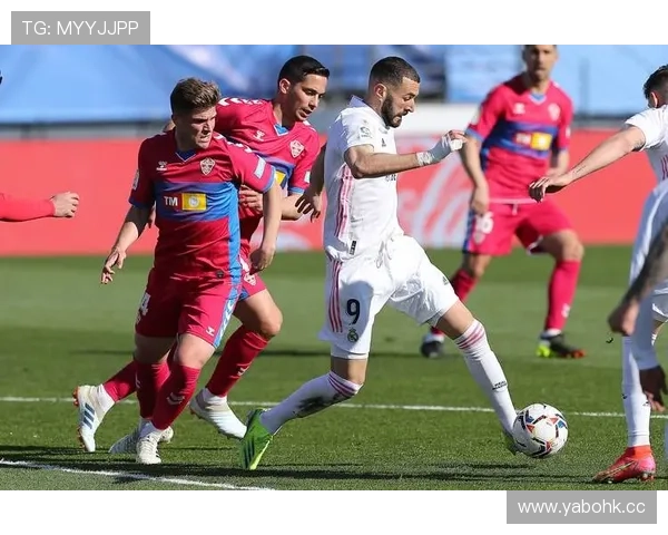 西甲球员凭借惊艳表现震撼教练组或将迎来主力位置晋升机会