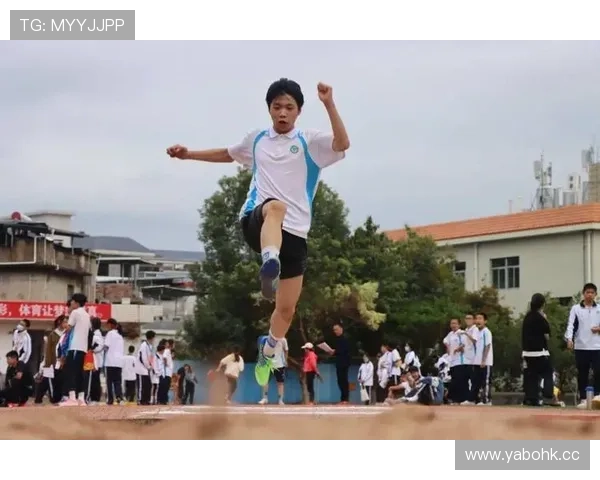 力与美巅峰对决 全国青年健身健美锦标赛在黄石圆满收官展青春风采 力与美巅峰对决 全国青年健身健美锦标赛在黄石圆满收官展青春风采